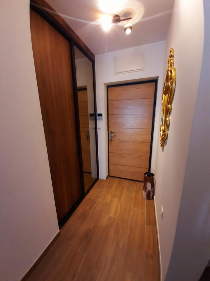 Alpin Apartments יהורינה מראה חיצוני תמונה